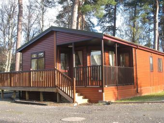 Loch Kinord Hotel