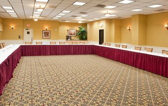 Hotel Holiday Inn Rancho Cordova