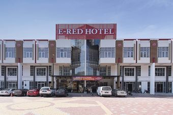 E-red Hotel Cosmo