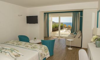 El Faro Hotel & Spa