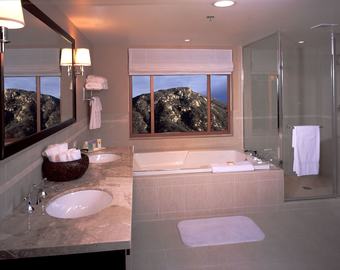Hotel Pala Casino Spa And Resort