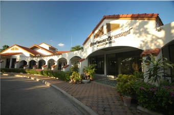 Hotel Lopburi Inn Resort