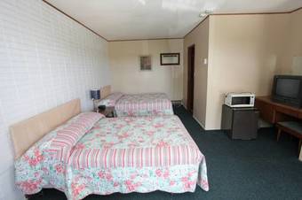 Riverside Motel
