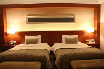 Grand New Century Hotel Ninghai Jinhai