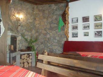 Hostal Mania Guest House