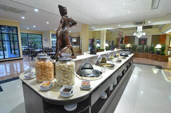 Sofia Front One Hotel Juanda Surabaya