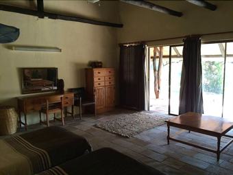 Posada The Elephant Sounds Lodge