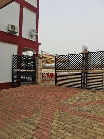 Thesyl Hotel Ltd