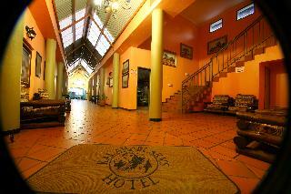 Kalahari Arms Hotel