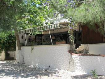 Emin Apart Hotel