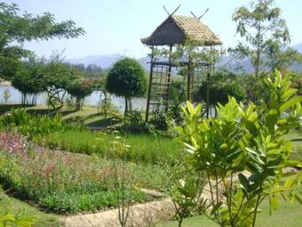 Maekok River Village Resort