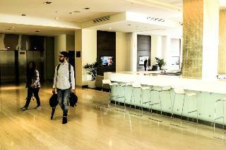 Hotel Biotel Suites