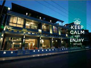 De Sea Almond Hotel