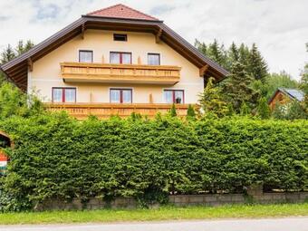 Cosy Apartment In Mariapfarr Near The Outdoorparc Lungau