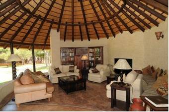 Mopane Bush Lodge