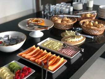 Naim Hotel