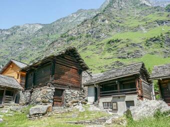 Holiday Home Rustico Nurell