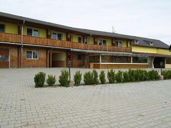Hostal Pension U Vl?k?