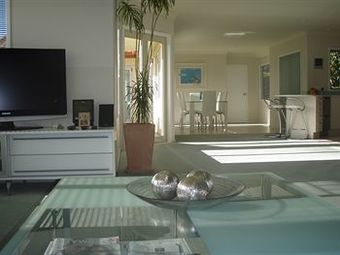 Seascape Villa B&B