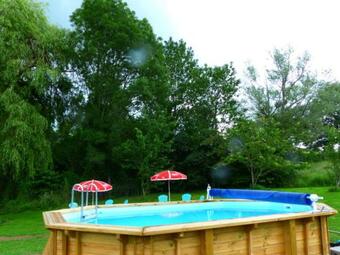 G�te Louroux-de-bouble, 5 Pi�ces, 12 Personnes - Fr-1-489-214