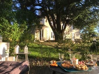 Hostal Le Celadon