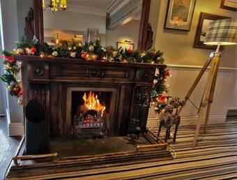 The Gateway Hotel
