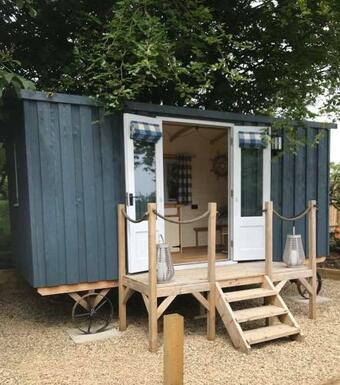Highfields Hideaway