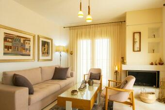 Kallia Apartment