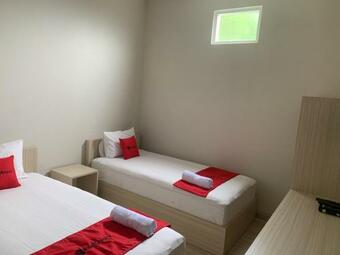 Hotel Reddoorz Near Alun Alun Purbalingga