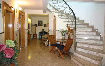 Hotel Carel