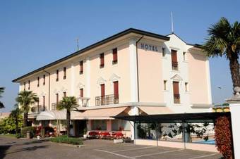 Hotel Master