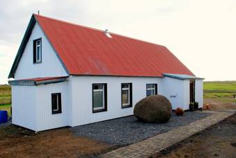 Hostal Grand Guesthouse Gardakot