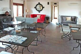 Apartamento Holiday Residence Punta Falcone Santa Teresa Di Gallura - Isr01307-cyc
