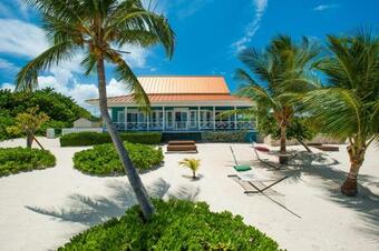 Lone Palm By Grand Cayman Villas