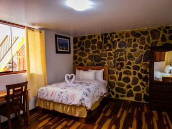 Hostal Room In Lodge - Hotel With Mountain Views With Two Terraces - Triple Room 1