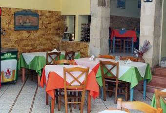 Parthenon Hotel