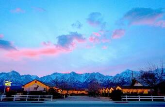 Mt Williamson Motel And Basecamp
