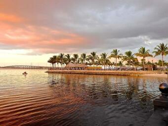 Villa The Ultimate 2 Bedroom Condo On Charlotte Harbor, Orlando Condo 1005