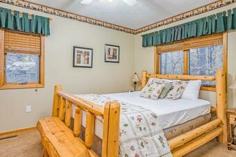 Mckenzie's Lodge