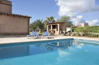 Villa Servera