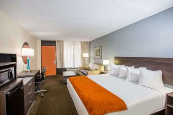 Hotel Days Inn & Suites By Wyndham Orlando Airport