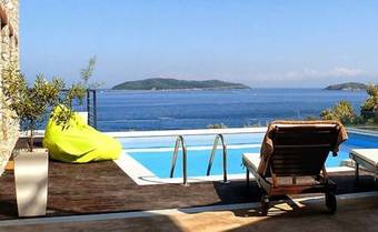 Villa Golden King