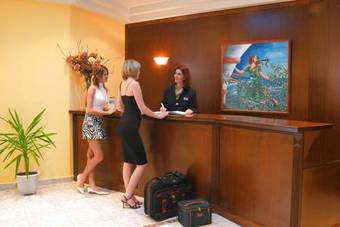 Hotel Adelais