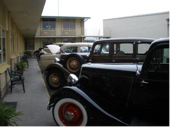 Grand Central Motel