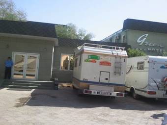 Green Hotel