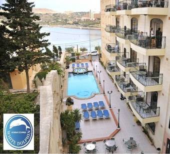 Aparthotel White Dolphin Complex