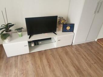 Apartman Mms