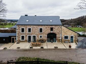 Lovely, Colourful Holiday Home For Small Families