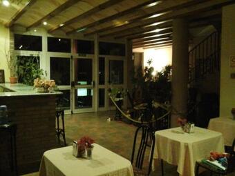 Hostal Pi�era
