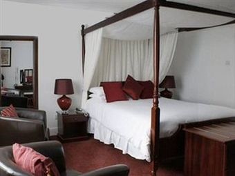 Canterbury Hotel